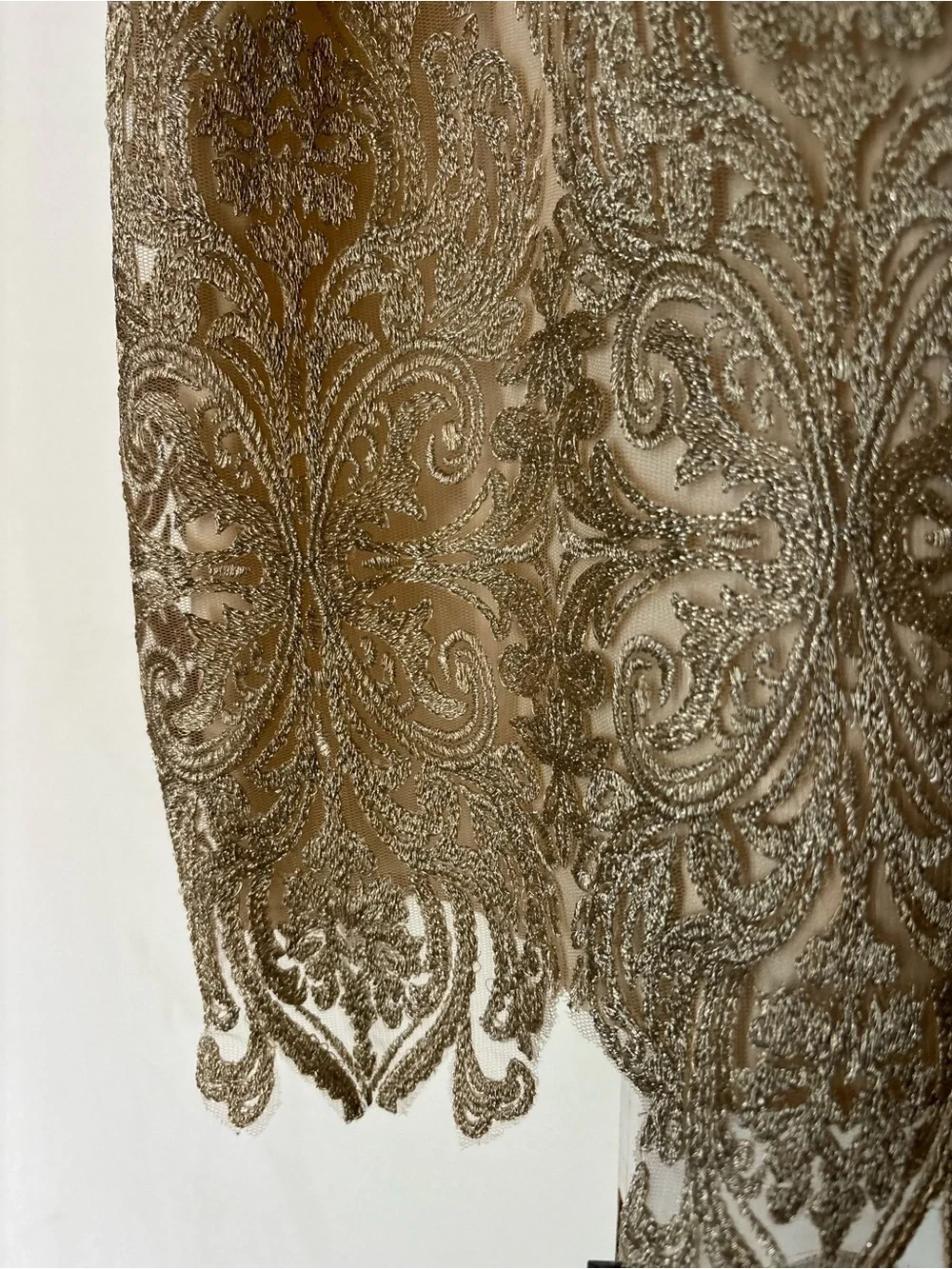 Gianni Bini Gold Paisley Marine Lace Mini Cocktail Dress Beautiful size M